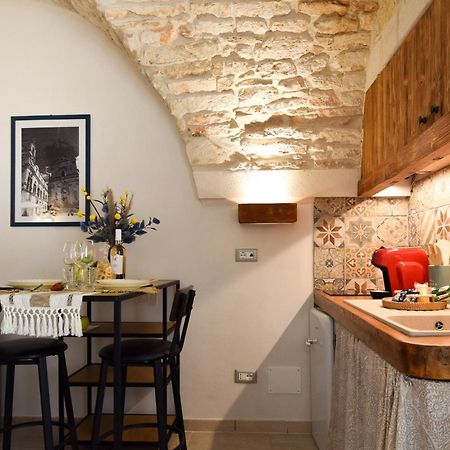 Pietra Antica, Old Town Bnb, Apartment Мартина-Франка Экстерьер фото