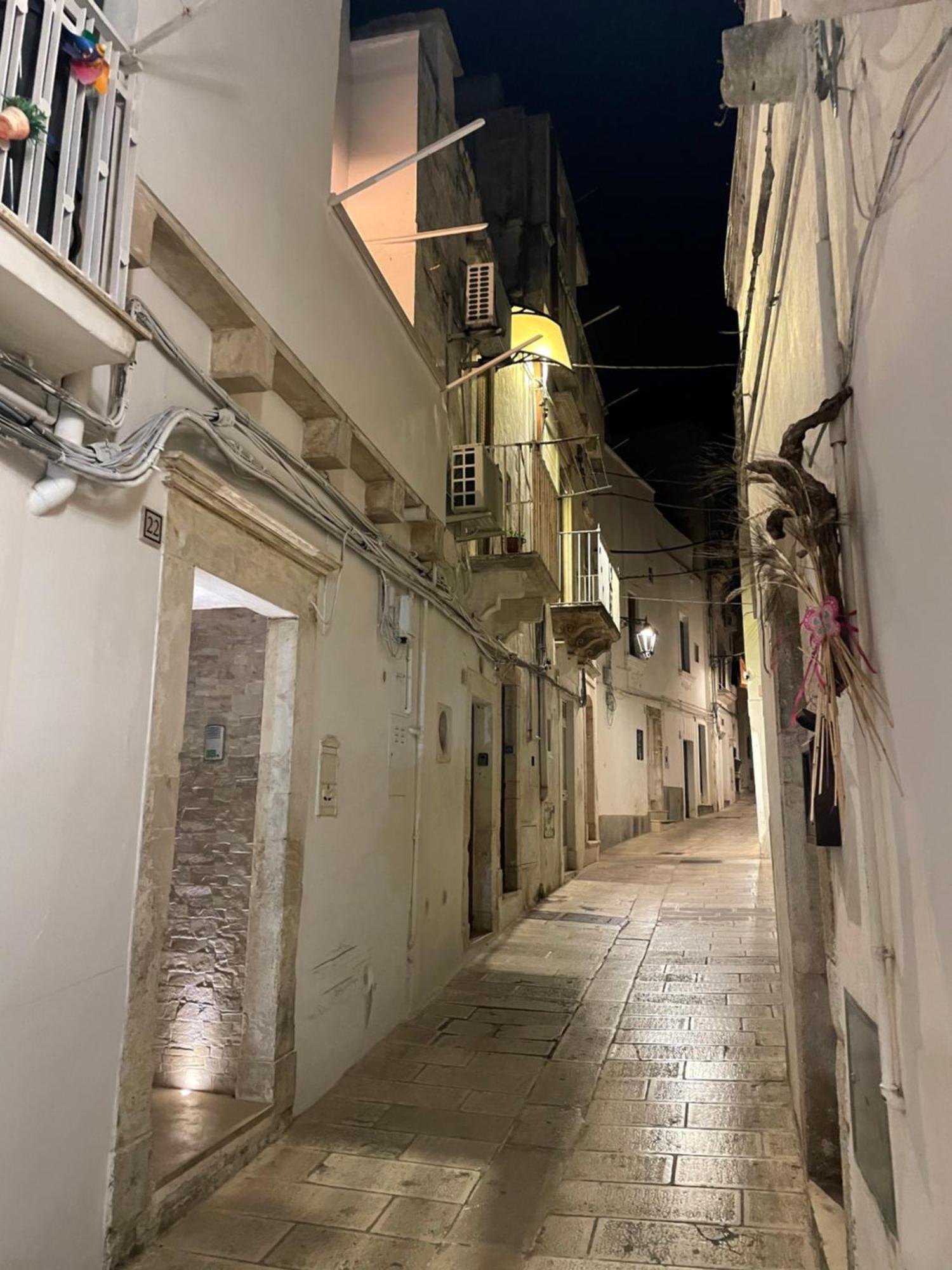 Pietra Antica, Old Town Bnb, Apartment Мартина-Франка Экстерьер фото